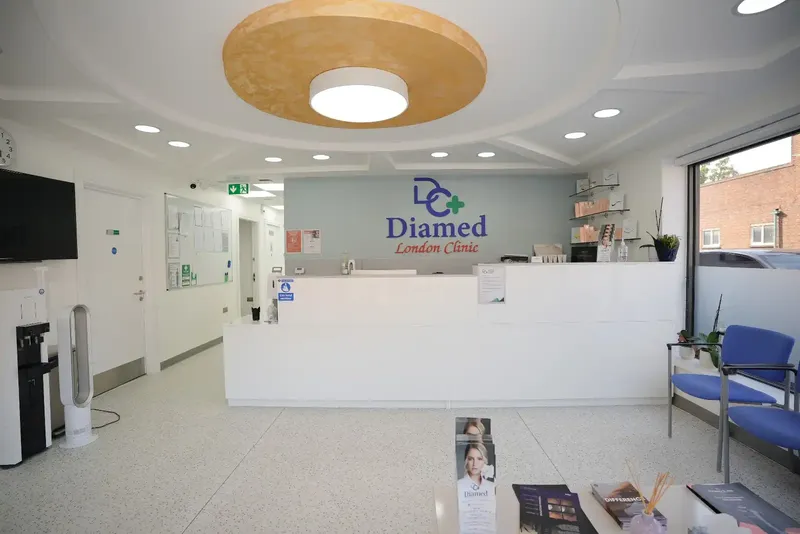 Diamed Clinic reception area